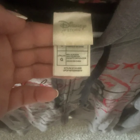 Sz L Mickey & Minnie love hoodie - Picture 4 of 4